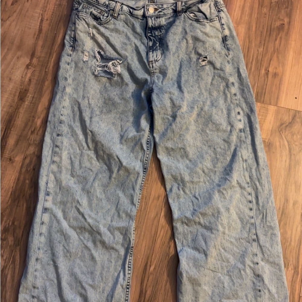 Primark Men's Relaxed Fit Light Blue Jeans